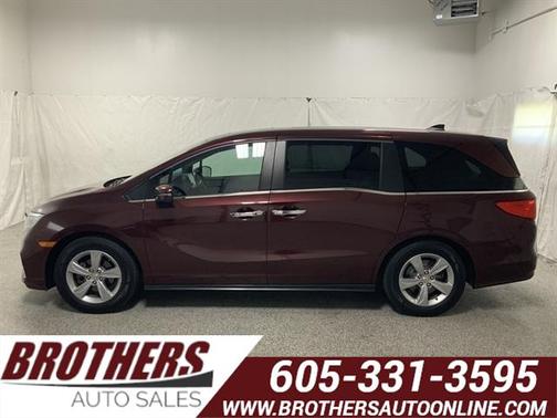 Deep Scarlet Pearl 2018 Honda Odyssey EX-L