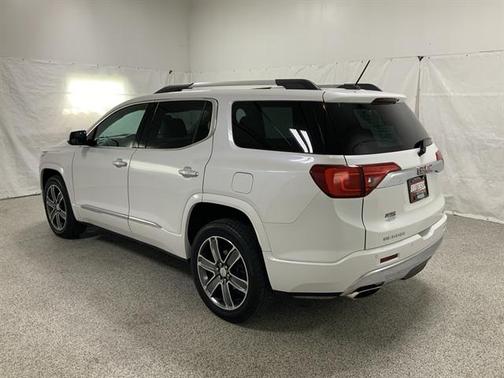 White Frost 2018 GMC Acadia Denali