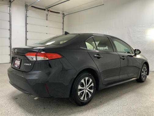 2022 Toyota Corolla Hybrid LE