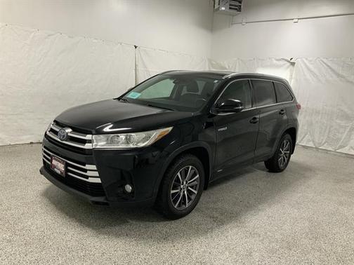 2017 Toyota Highlander Hybrid XLE