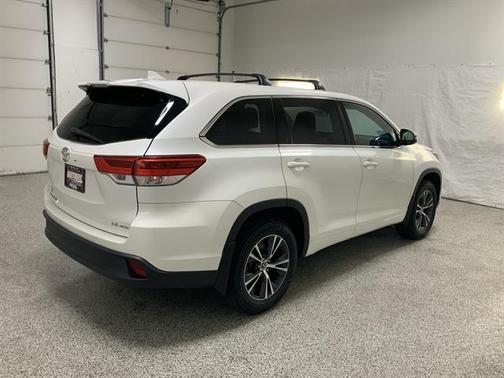 2018 Toyota Highlander LE Plus