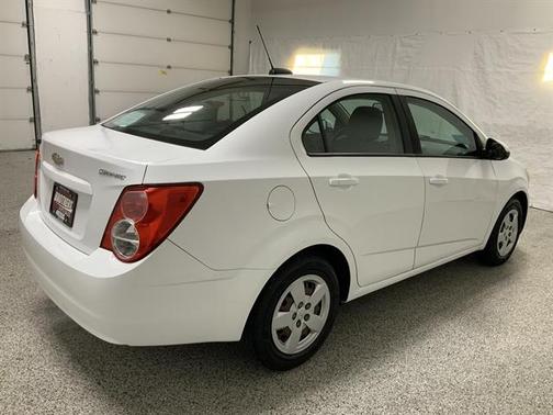 2015 Chevrolet Sonic LS