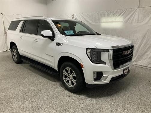 2022 GMC Yukon XL SLE