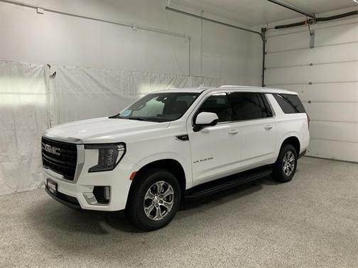 2022 GMC Yukon XL SLE