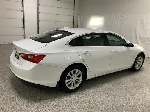 2017 Chevrolet Malibu 1LT