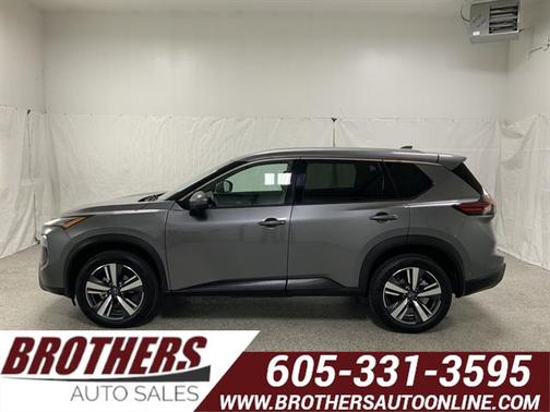Gun Metallic 2024 Nissan Rogue SL