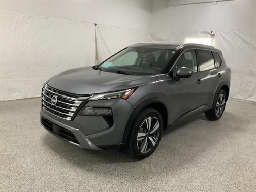 Gun Metallic 2024 Nissan Rogue SL