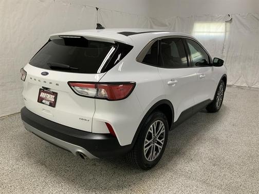 2022 Ford Escape SEL