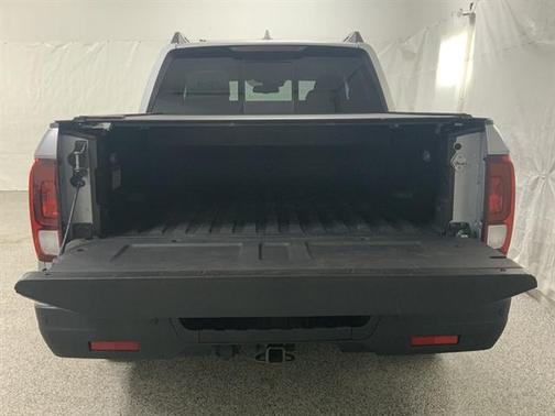 Lunar Silver Metallic 2019 Honda Ridgeline RTL-E