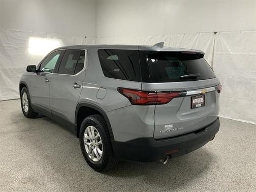 2023 Chevrolet Traverse LS
