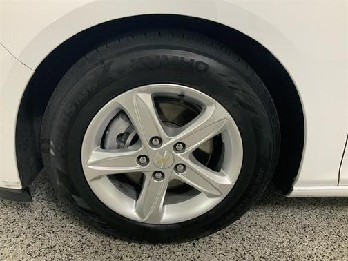 2022 Chevrolet Malibu FWD LT
