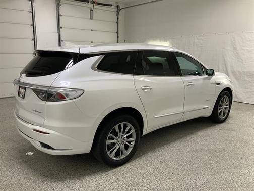 2024 Buick Enclave Avenir AWD