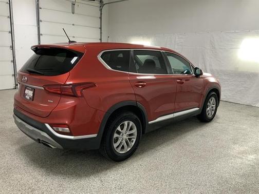 2019 Hyundai SANTA FE SE 2.4