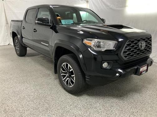 Midnight Black Metallic 2021 Toyota Tacoma TRD Sport
