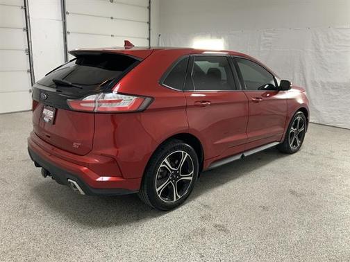 2020 Ford Edge ST