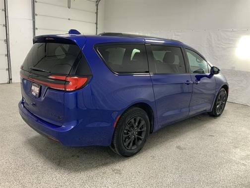 2021 Chrysler Pacifica Limited