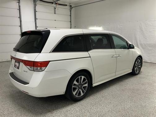 2016 Honda Odyssey Touring Elite