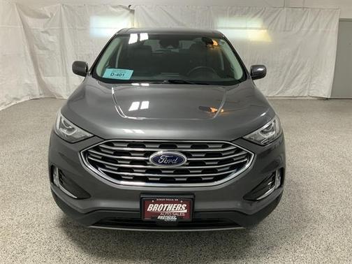 Gray Metallic 2021 Ford Edge SEL