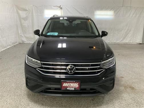 2022 Volkswagen Tiguan 2.0T SE 4MOTION