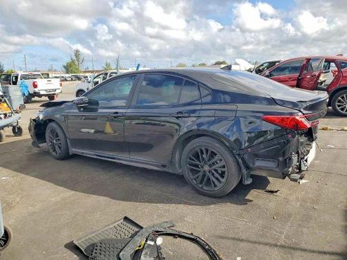 Black 2025 Toyota Camry SE