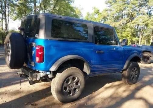 2022 Ford Bronco Base