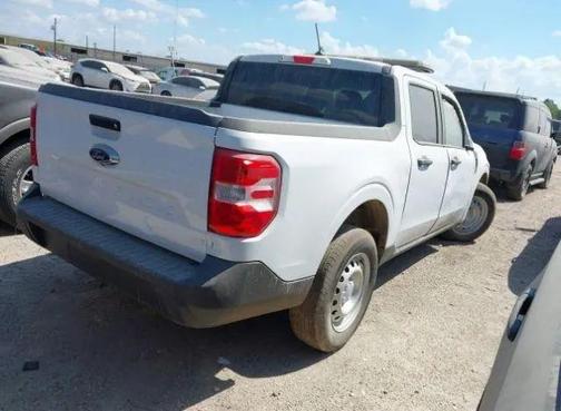 2024 Ford Maverick XL