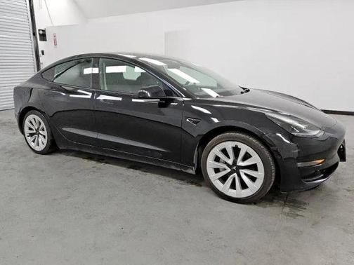 2022 Tesla Model 3 Base