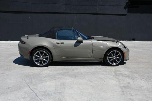 Zircon Sand Metallic 2023 Mazda MX-5 Miata Grand Touring