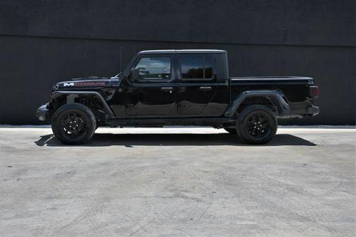 2022 Jeep Gladiator Sport