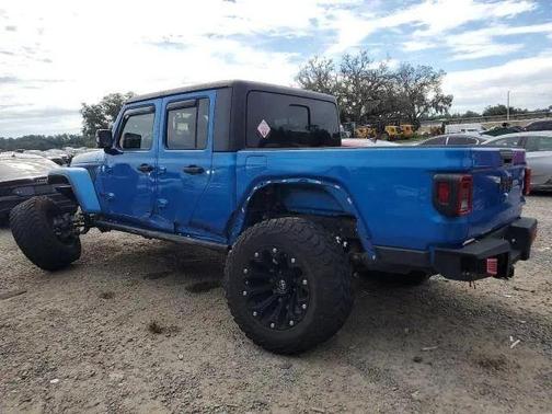 2020 Jeep Gladiator Sport