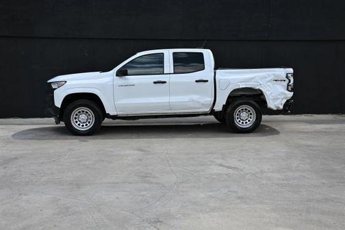 2024 Chevrolet Colorado WT