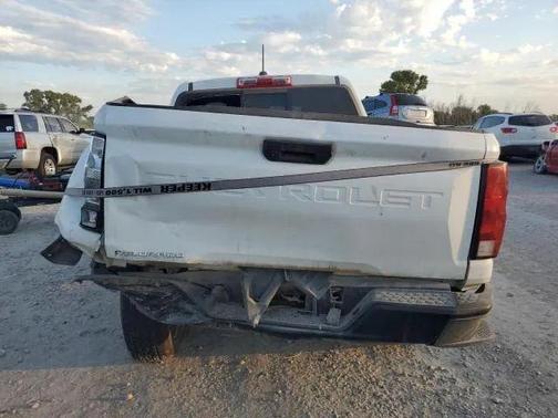 2024 Chevrolet Colorado WT