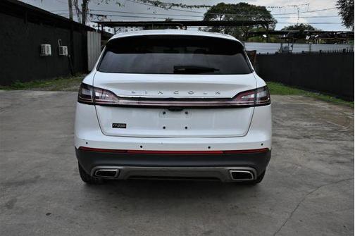 2021 Lincoln Nautilus Standard