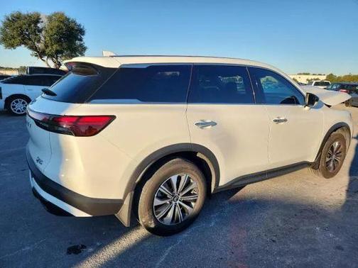 2024 INFINITI QX60 Pure