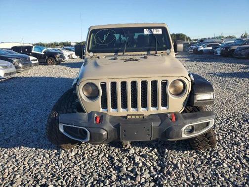 2022 Jeep Gladiator Overland