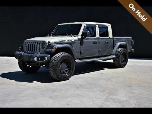 2022 Jeep Gladiator Overland