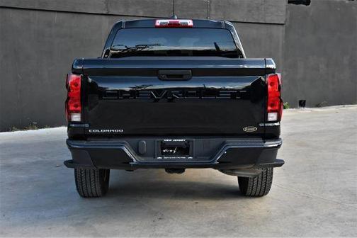 2023 Chevrolet Colorado WT