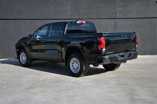 2023 Chevrolet Colorado WT