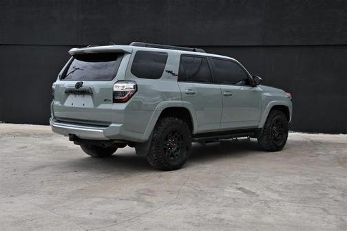 2022 Toyota 4Runner TRD Off Road