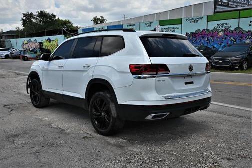 2022 Volkswagen Atlas 3.6L SE w/Technology