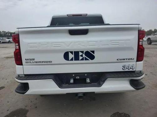 2025 Chevrolet Silverado 1500 Custom