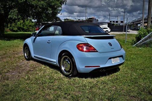 2016 Volkswagen Beetle 1.8T S