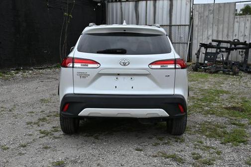 White 2022 Toyota Corolla Cross LE