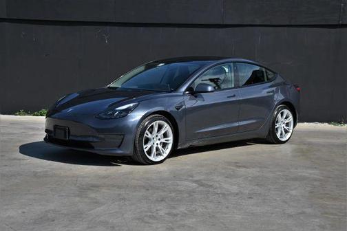 2022 Tesla Model 3 Base