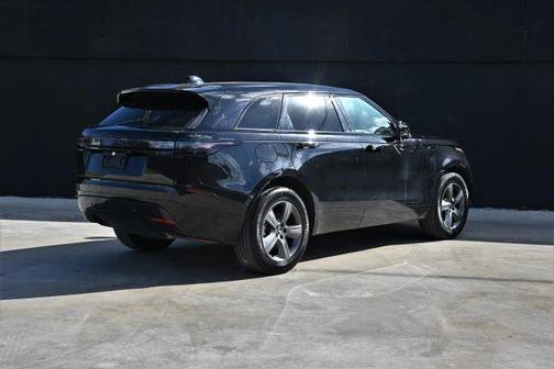 2025 Land Rover Range Rover Velar P250 Dynamic SE