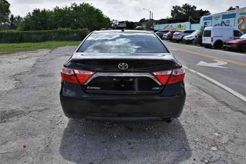2015 Toyota Camry XSE