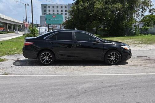 2015 Toyota Camry XSE