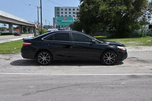 2015 Toyota Camry XSE