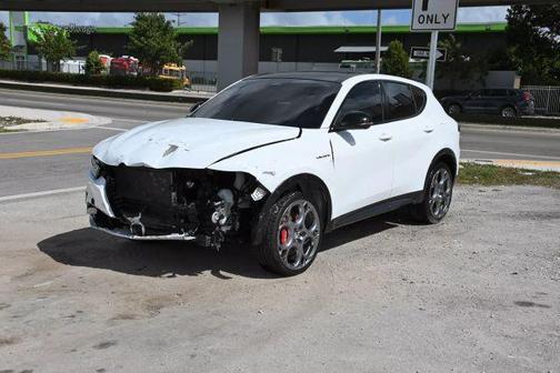 2024 Alfa Romeo Tonale Veloce