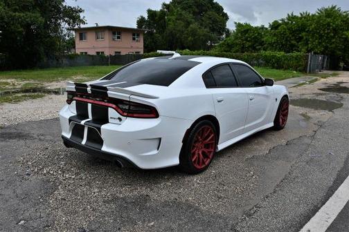 2017 Dodge Charger SRT Hellcat